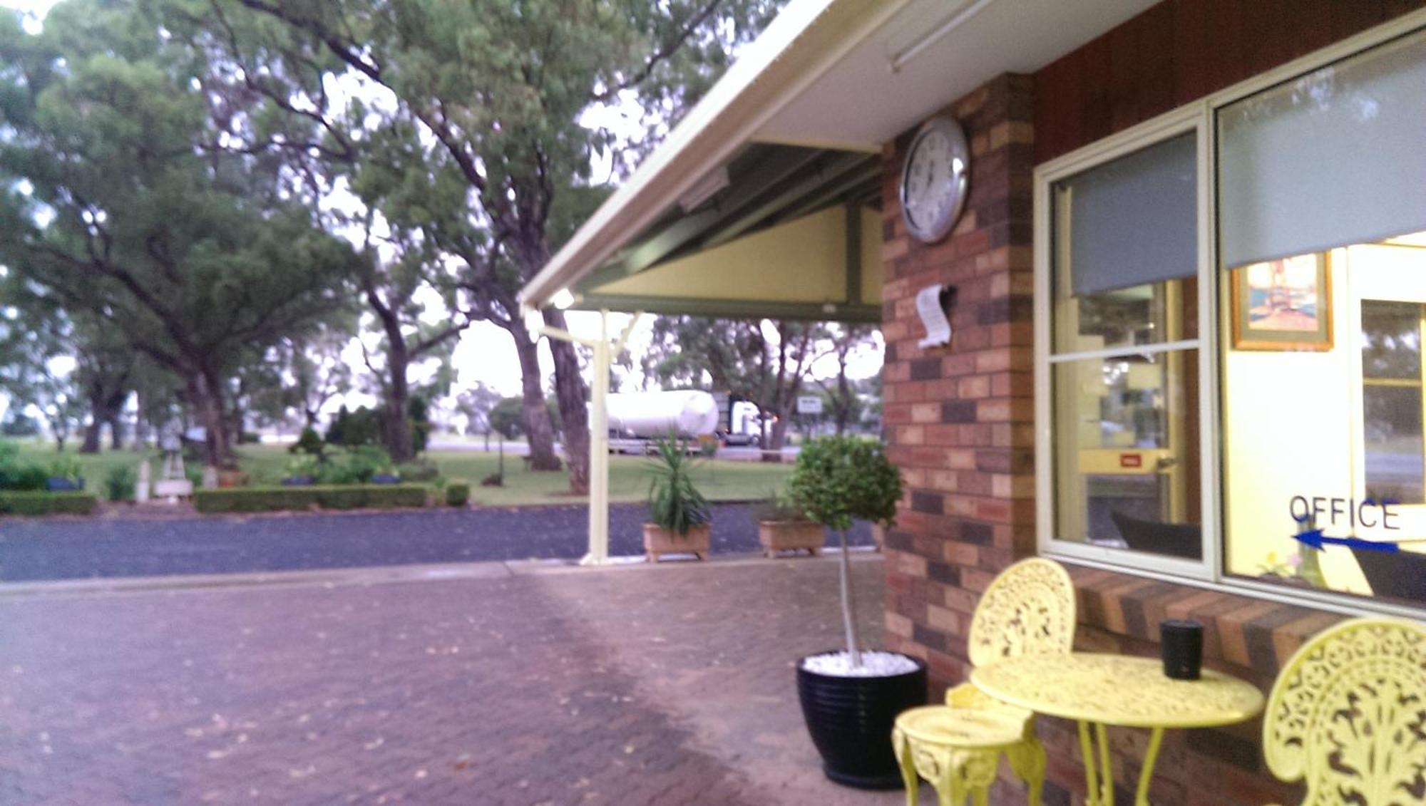 Cooee Motel Gilgandra Exterior photo