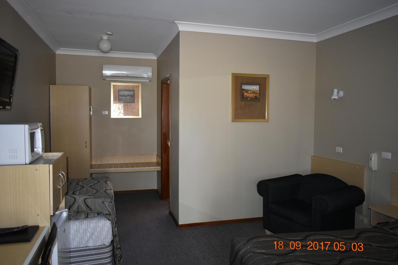 Cooee Motel Gilgandra Exterior photo